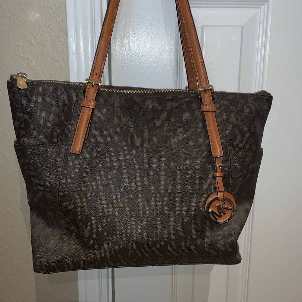 MK Small Tote!